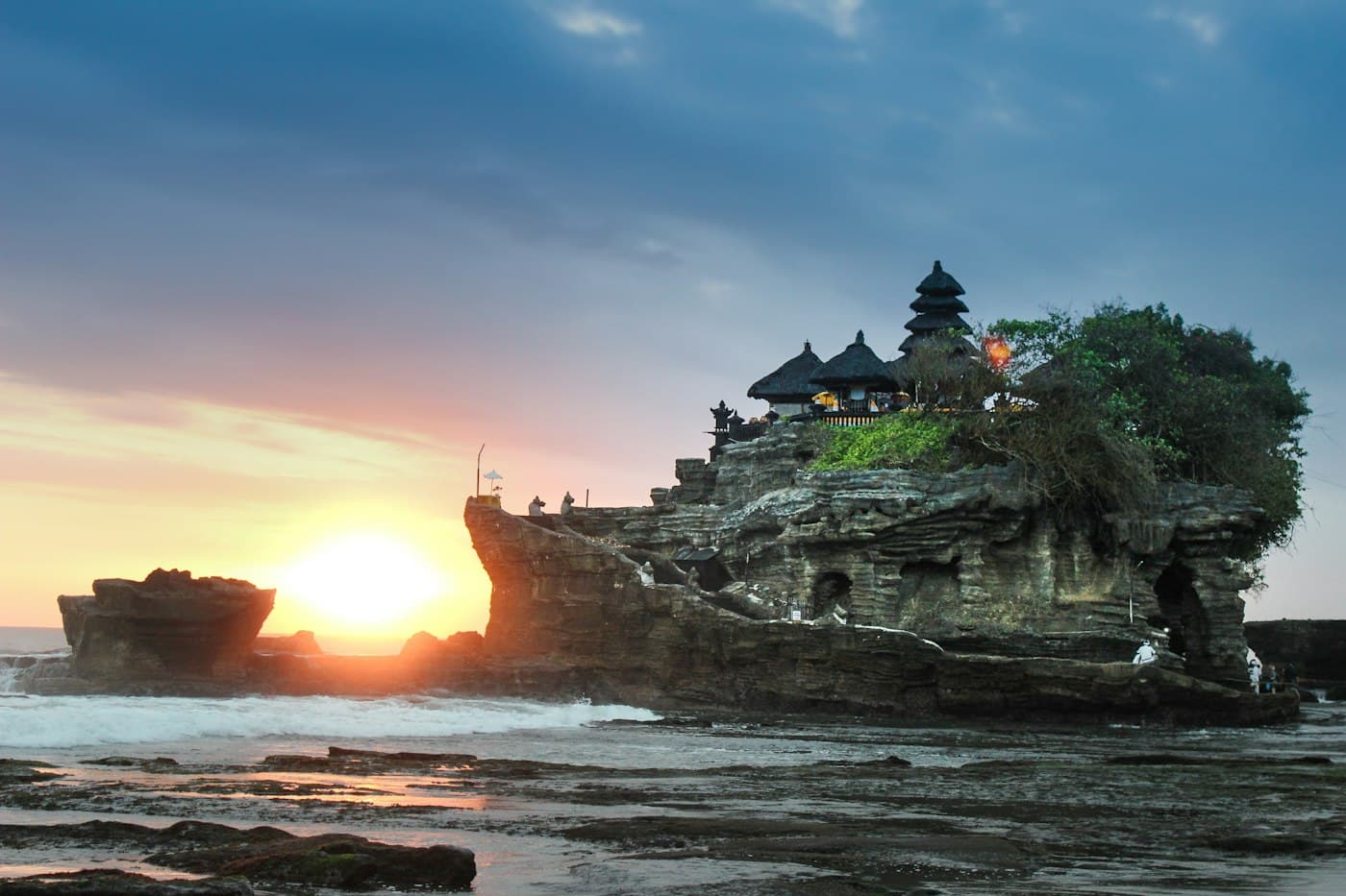 Nusa Penida cliffside coast, Bali